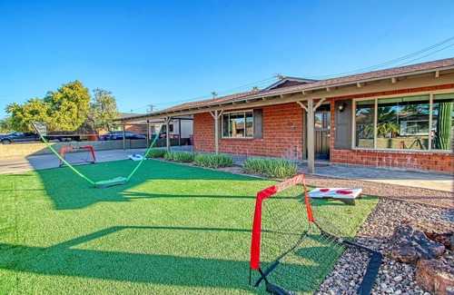Scottsdale Estates Nine Casa | Montecito: Play All the Games in this 4 Bed Home, Beautiful Old Town Scottsdale!