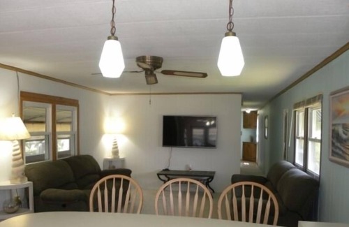 Montego Bay Casa | Montego Bay Community 3 BR 1.5 Baths+outside shwr