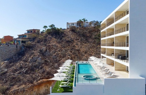 Colonia El Progreso Apartamento | Montemar 803: 2bd Condo Pool Ocean Views Gym