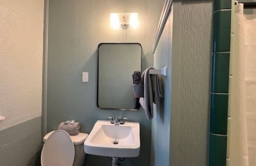 Biltmore Beach Hotel | Monterey Motel - Guest Room 3 at Beach Access 8. Newly Remodeled. Large Pool