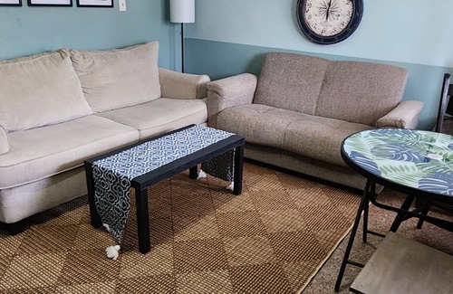 Biltmore Beach Hotel | Monterey Motel - Beach Cottage 6 at Beach Access 8. Large Pool. Newly Remodeled.