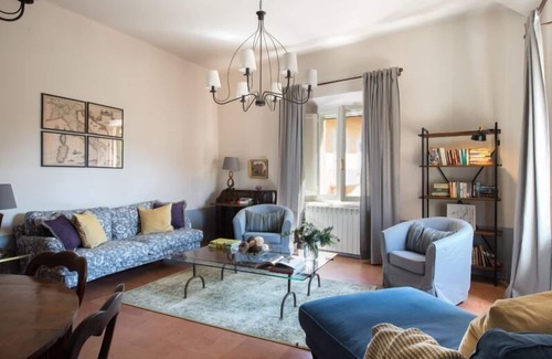 Sovicille Otro | Montestigliano, una auténtica casa de campo en el corazón de la Toscana, es un oasis de paz y belleza que ofrece a sus huéspedes residencias refinadas y una vista encantadora