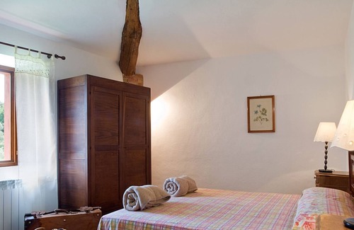 Sovicille Otro | Montestigliano, una auténtica casa de campo en el corazón de la Toscana, es un oasis de paz y belleza que ofrece a sus huéspedes residencias refinadas y una vista encantadora