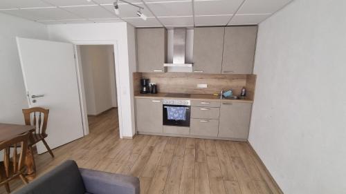 Herold Apartamento | Monteur- und Ferienwohnung Gemmer 52qm