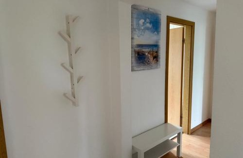Oberdorla Apartamento | Monteurzimmer und Ferienwohnung bei Leuna, Halle, Leipzig