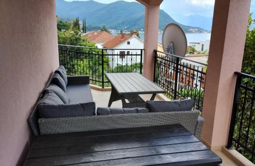 Herceg Novi Casa | Monteview Duplex