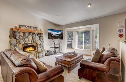 Montgomery Estates Casa | Montgomery Estates Bliss - Hot tub pets family fun
