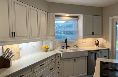 St. Cloud Casa | Monthly Rental: Lakeshore Home w/ Private Pool. Easy access to Theme Parks.