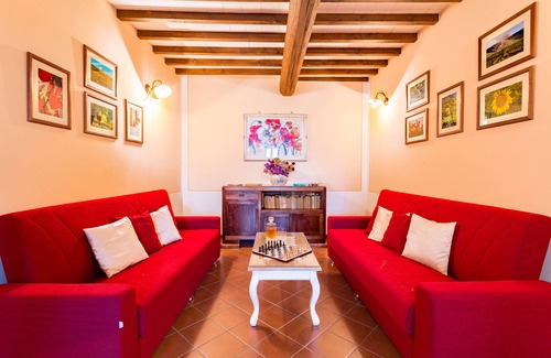 San Macario In Monte Otro | Monti 1824- Panoramic farmhouse with pool.Easy walk of 1 km to the local village