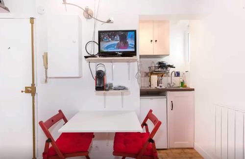 Montmartre Apartamento | Montmartre: Cosy and romantic studio 2 steps from Sacré Coeur