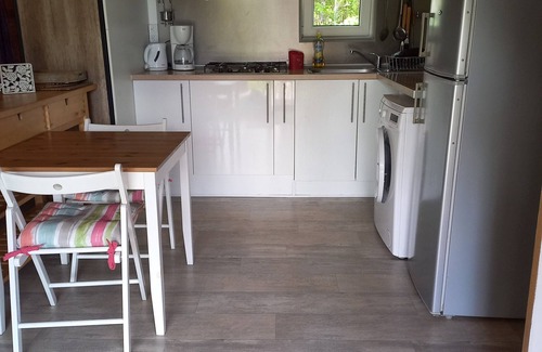 Montolieu Chalet De Esquí | Alquiler Montolieu 2 pers. + posible niño pequeño con piscina