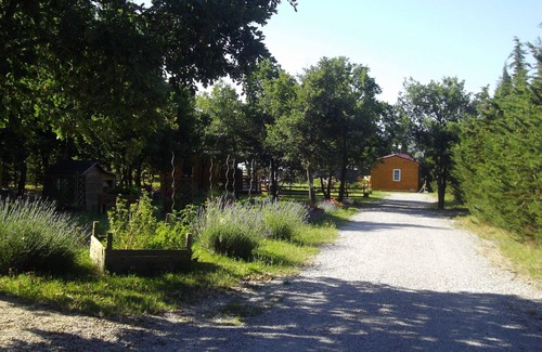 Montolieu Chalet De Esquí | Alquiler Montolieu 4 personas con piscina