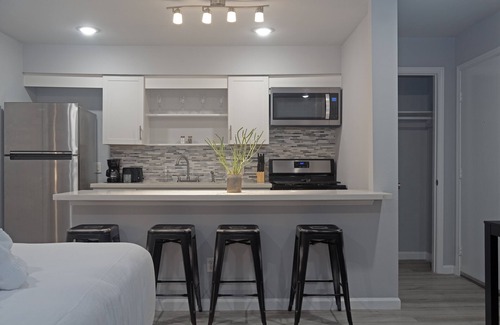 Montrose Apartamento | Montrose Coolest Studio! Medical Center 22 ⭐️⭐️⭐️⭐️⭐️
