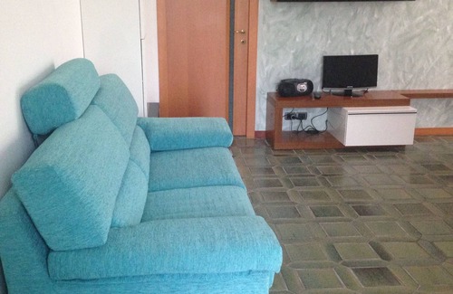 Carnate Villa | MONZA GP F1/ Milan Expo/ Golf / Cycling /Lake Lecco