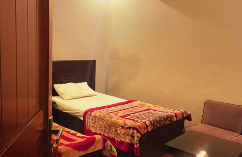 Faisalabad Hotel | Moon Hotel