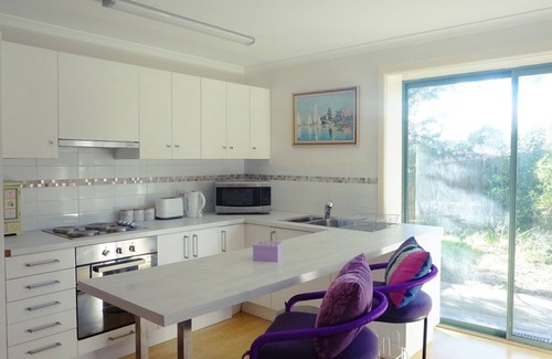 Diamond Creek Casa | Moon House - bungalow familiar