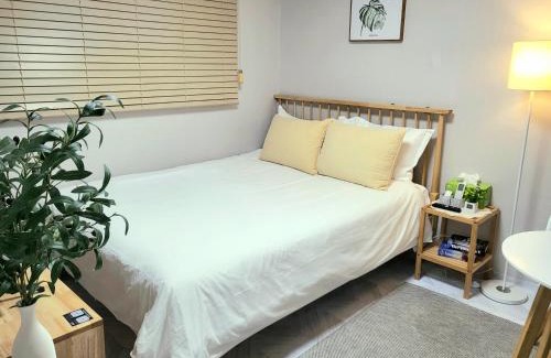 Haengun-dong Apartamento | Moon House In Seoul #Quiet #Airport transport nearby#1 min to line2 nakseongdae subway