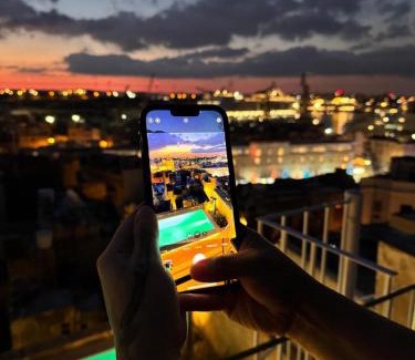 Cospicua Cama Y Desayuno | Moon Malta Boutique Stay with Rooftop Pool & Sea Views of Valletta, Grand Harbour & Three Cities