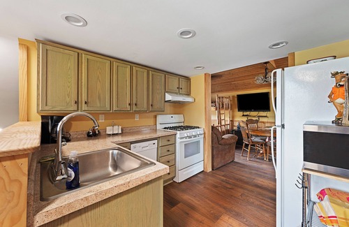 Deadwood Apartamento | Moon Mountain loft in charming Deadwood
