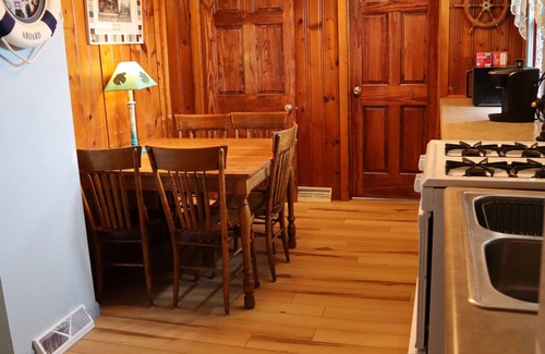 Bellevue Cabina | Moon River Cabins