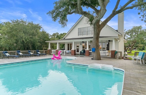 Burnside Island Casa | Moon River House