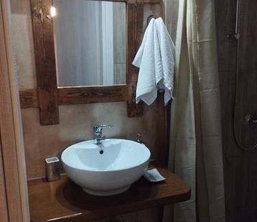 Kariotai Apartamento | Moon studios