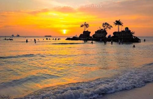 Manoc-Manoc Apartamento | Moonlight Breeze Inn Boracay