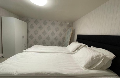 Broby Apartamento | Moonlight - Trevlig Källarlägenhet