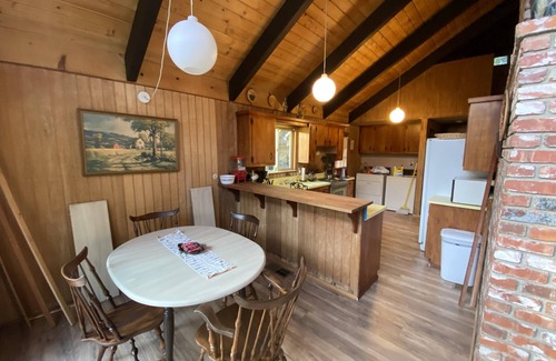 Camp Nelson Casa | ¡Vista a la luz de la luna en Lower Pierpoint Springs! ¡Cerca del rastro de 100 gigantes!