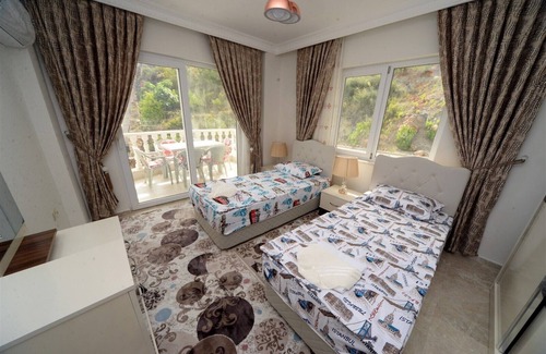 Tosmur Belediyesi Casa | MOONLIGHT VILLA 1 ALANYA (9+2)