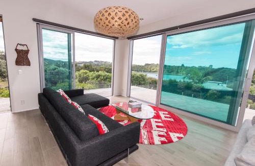 Tutukaka Casa | Moonlit Knights - Tutukaka Holiday House