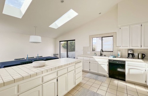 Bodega Bay Casa | Moonrise Kingdom - Light warm home, spanning views to the south & Tomales Pt.