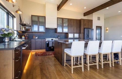 Emigrant Casa | Moonrise Ridge, a Contemporary Luxury Mountain Home set in Paradise Valley!