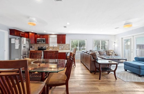Cape San Blas Casa | Moonshadow Beach House on the Gulf, Dog-friendly