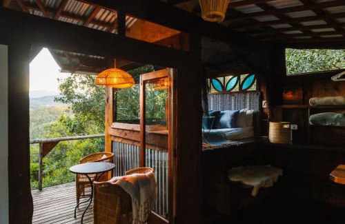 Bitou Cabina | Moonshine on Whiskey Creek