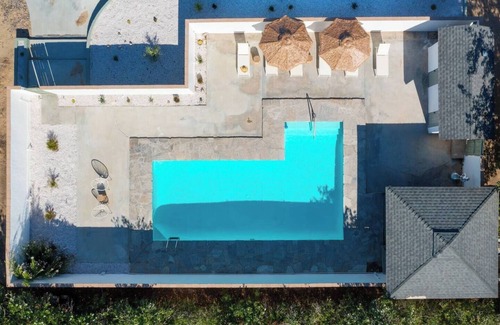 Joshua Tree Casa | Moonstone: Pool, Spa, Pickle Ball Court & Sauna
