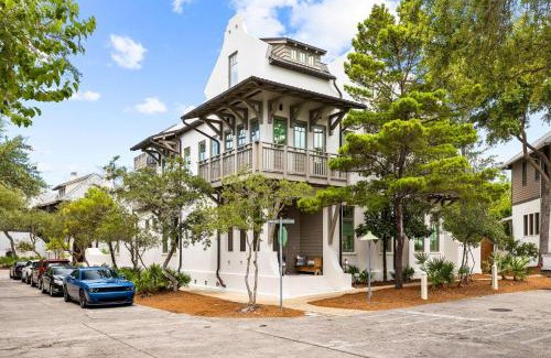 Rosemary Beach Casa | Moonstruck Cottage and Carriage House