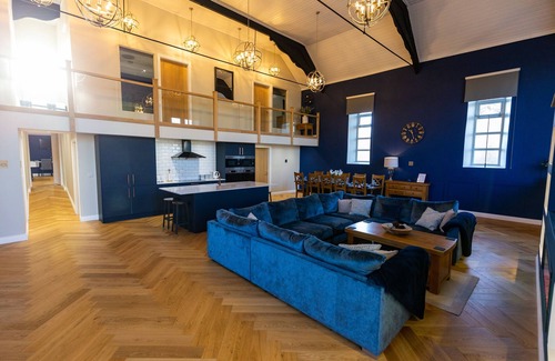 Saltburn-by-the-Sea Cabaña | MOORSHOLM VIEW, pet friendly, country holiday cottage in Lingdale