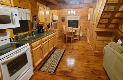Moravia Cabina | Moose - Sleeps up to 6