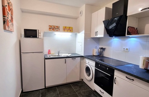 Bezons Apartamento | Mordern and cozy Appartment - 10' La Defense - Tramway station down the building