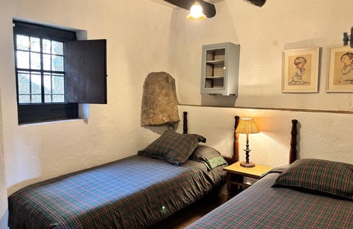 L'Albiol Otro | Mas Nou, casa rural, piscina y vistas espectaculares.