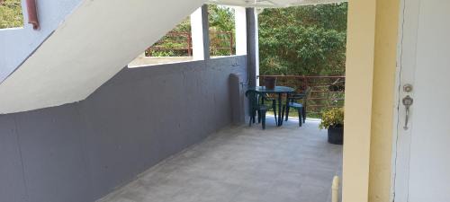 Road Town Apartamento | More Than Beauty Properties