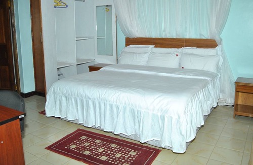 Naivasha Hotel | Morendat Training and Conference Centre