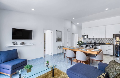 Downtown Cabo San Lucas Hotel | Morgan Residences 607A @ Boutique Hotel with pool, gym, spa