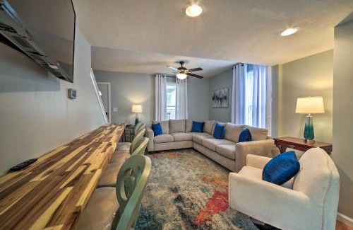 Morgantown Casa | Morgantown Home with Deck about 2 Mi to WV University!