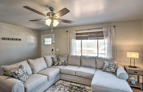 Morgantown Casa | Morgantown Home with Patio Near WVU Football!