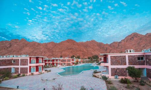 St. Catherine Hotel | Morgenland Holly Village