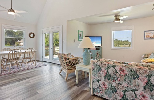 Brigands' Bay Casa | Morning Glory *3 Bedrm *Canalfront *Dock *Cozy *Peaceful