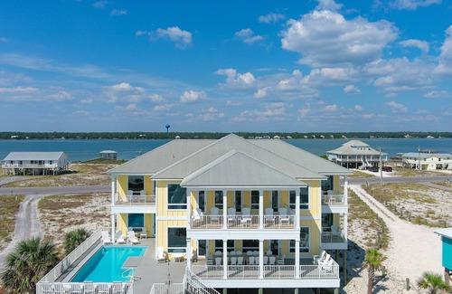 Gulf Shores Casa | Su propia piscina, enorme sala de estar y comedor Ascensor Acceso para discapacitados Morning Glory