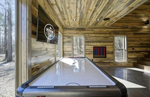 Broken Bow Casa | Morning Roast Cabin